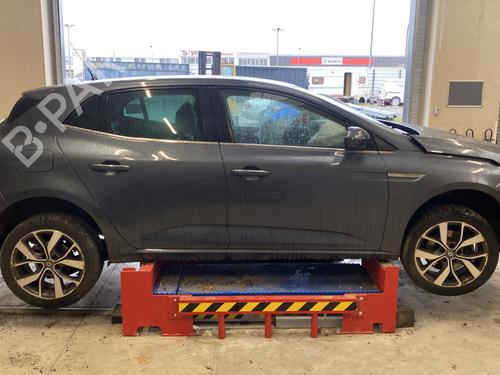 Nakkestøtte RENAULT MEGANE IV Hatchback (B9A/M/N_) | BP34220343I31 - Image 26