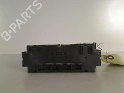 climate-control-vw-passat-b5-3b2-1996-1997-1998-1999-2000-2001-25583141 main image