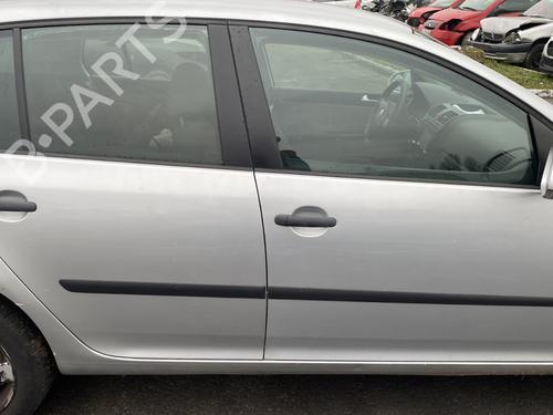 Left tailgate light VW GOLF V (1K1) 1.9 TDI | BP25893553C79 