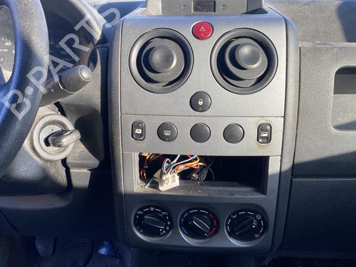 Right headlight CITROËN BERLINGO / BERLINGO FIRST MPV (MF_, GJK_, GFK_) 1.6 HDI 90 (MF9HX) | BP31289911C29 