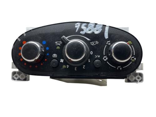 climate-control-dacia-duster-hs_-2010-2011-2012-2013-2014-2015-2016-2017-2018-31625341 main image