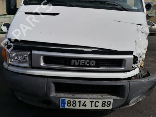 Right front indicator IVECO DAILY III Van 29 L 10 V (ALJA43A2, ALJA42A2, ALJA41A2) | BP25532095C33 - Image 19