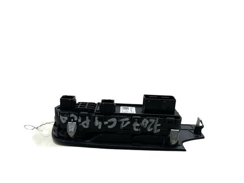 Used Left front window switch Left front window switch CITROËN C4 Picasso II 1.6 HDi / BlueHDi 115 (115 hp) 27344822 27344822