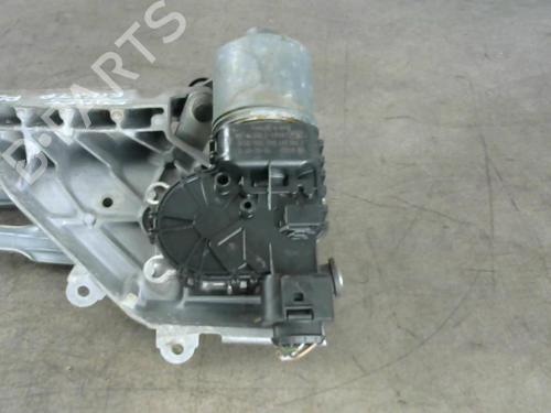 Used Front wiper motor Front wiper motor FORD FIESTA VI (CB1, CCN) 1.4 TDCi (68 hp) 25552409 25552409