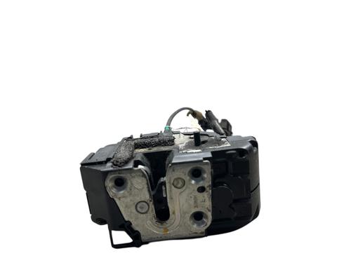 Rear left lock NISSAN QASHQAI I (J10, NJ10) 2.0 dCi All-wheel Drive | BP27381114C100