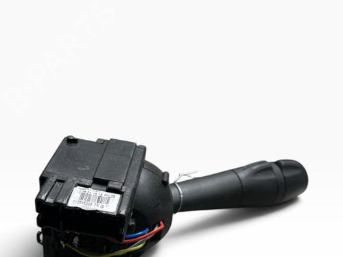 Used Switch Switch DACIA DOKKER MPV (KE_) 1.5 dCi / Blue dCi 75 (KEAJ, KEAH, KEJW) (75 hp) 40533838 40533838