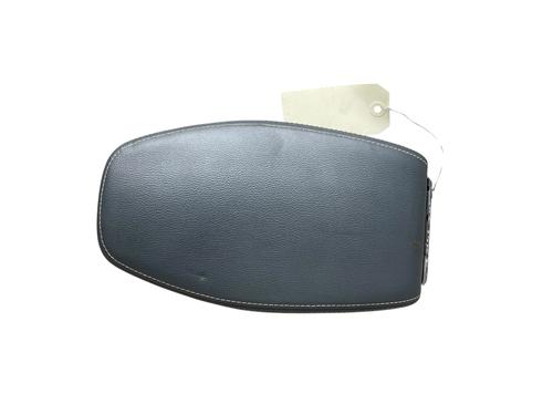 Used Armrest / Center console NISSAN JUKE (F16_) DIG-T 117 (117 hp) 27609350