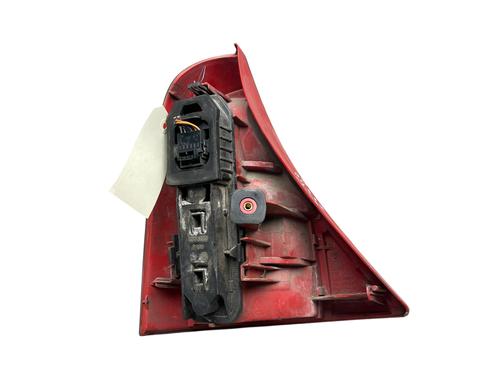 Right taillight RENAULT CLIO II Hatchback Van (SB0/1/2_) 1.9 D (SB0R) | BP27294798C35 