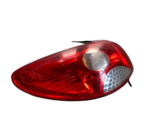 Left taillight PEUGEOT 206+ (2L_, 2M_) 1.4 HDi eco 70 | BP25530401C34 