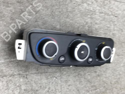 Used Climate control Climate control RENAULT MEGANE III Hatchback (BZ0/1_, B3_) 1.5 dCi (BZ09, BZ0D, BZ1W, BZ29, BZ14) (110 hp) 25565825 25565825
