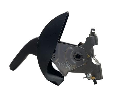 handbremse-nissan-pulsar-hatchback-c13-2014-33234330 main image