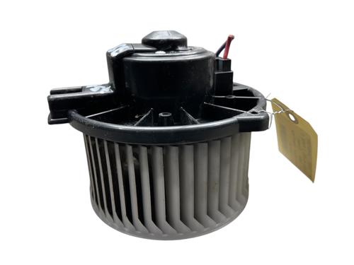 heater-blower-motor-toyota-hiace-iv-van-__h1_-__h2_-1995-1996-1997-1998-1999-2000-2001-2002-2003-2004-2005-2006-2007-2008-2009-2010-2011-2012-30508095 main image