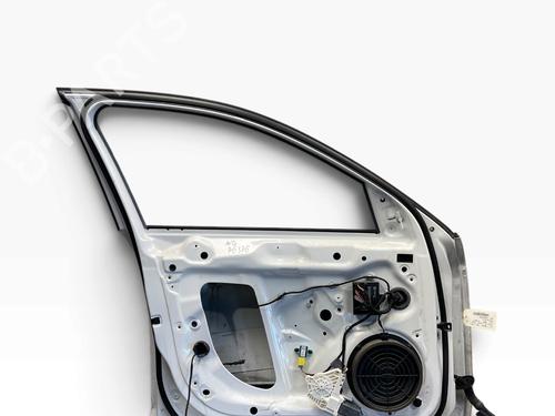 left-front-door-audi-a4-b8-avant-8k5-2007-2008-2009-2010-2011-2012-2013-2014-2015-2016-2017-33023075 main image
