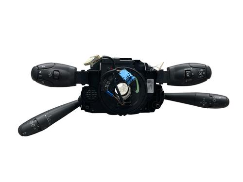 Mando intermitentes / limpia Mando intermitentes / limpia DS DS 3 (SA_) 1.6 BlueHDi 100 (SABHY0, SABHYT) (99 hp) 31193377 31193377