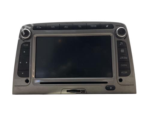 Used Radio RENAULT MEGANE I (BA0/1_) 1.6 16V (BA04, BA0B, BA11, BA1J, BA16, BA19, BA1K, BA1V,... (107 hp) 27344821