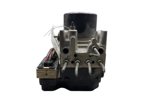 Used ABS pump MITSUBISHI L200 / TRITON (KA_T, KB_T) 2.5 DI-D 4WD (KB4T) (136 hp) 30300551