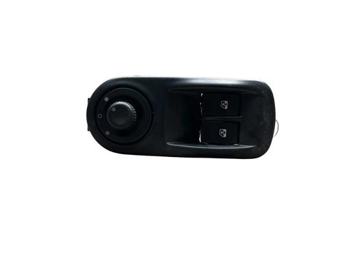 Used Left front window switch RENAULT TRAFIC II Van (FL) 2.0 dCi 90 (FL0H, FL00, FL01, FL0M, FL0P, FL0S) (90 hp) 28195267