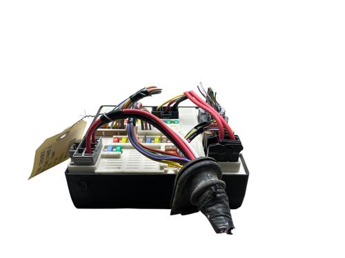 Used Fuse box Fuse box RENAULT MEGANE III Hatchback (BZ0/1_, B3_) 1.5 dCi (BZ0C) (90 hp) 32865023 32865023