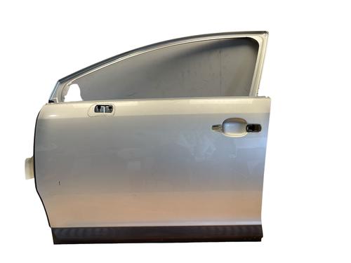 Used Left front door Left front door 25512077 25512077