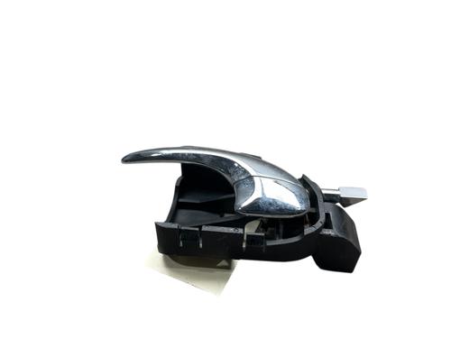 Used Rear left interior door handle Rear left interior door handle JAGUAR X-TYPE I (X400) 2.2 D (146 hp) 30930090 30930090