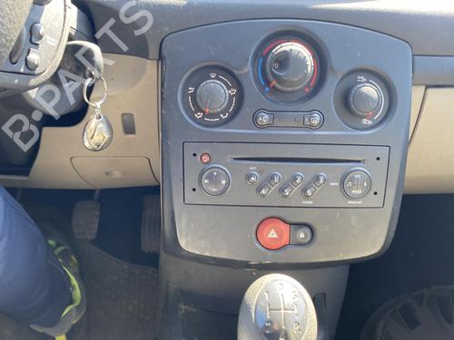 Instrument cluster RENAULT CLIO III (BR0/1, CR0/1) 1.2 16V (BR02, BR0J, BR11, CR02, CR0J, CR11) | BP25532893C47 