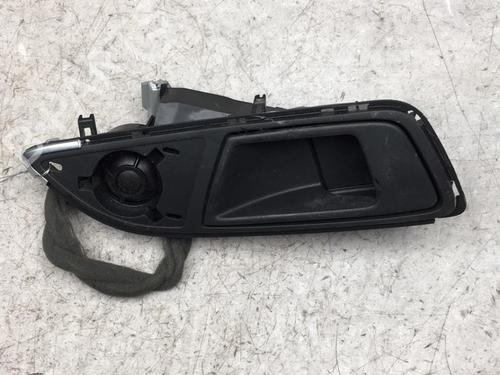 Used Front right interior door handle Front right interior door handle FORD B-MAX (JK) 1.6 TDCi (95 hp) 25535256 25535256