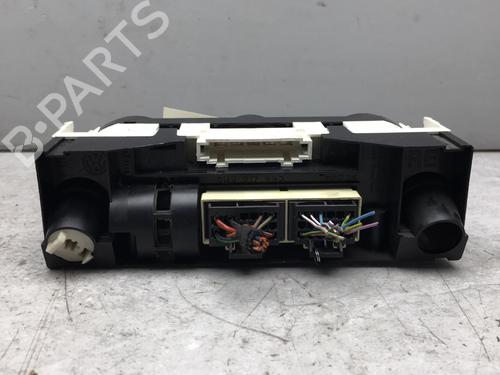 Used Climate control Climate control 25520992 25520992
