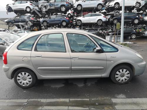 Left headlight CITROËN XSARA PICASSO (N68) 1.6 HDi | BP25556464C28 