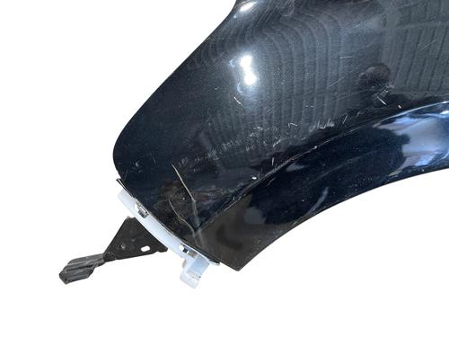 Forkjerm venstre Forkjerm venstre PEUGEOT 208 I (CA_, CC_) 1.6 HDi (92 hp) 27366632 27366632