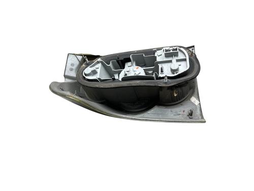 Used Right taillight Right taillight TOYOTA COROLLA Verso (ZER_, ZZE12_, R1_) 2.2 D-4D (AUR10_, AUR10R) (177 hp) 33701303 33701303