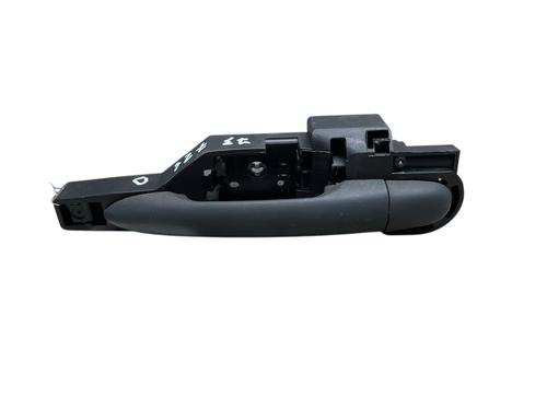 Used Front right exterior door handle NISSAN NV250 Van (X61) dCi 115 (116 hp) 29411223