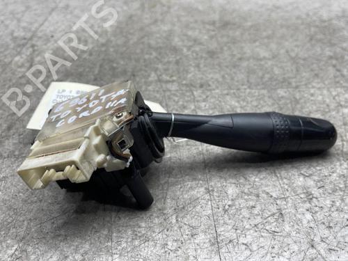 Used Headlight switch TOYOTA COROLLA Verso (_E12_) 2.0 D-4D (CDE120_, CDE120R) (90 hp) 25511488