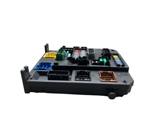 fuse-box-peugeot-308-ii-lb_-lp_-lw_-lh_-l3_-2013-2014-2015-2016-2017-2018-2019-2020-2021-31811183 main image