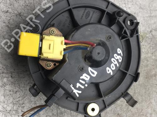 Used Heater blower motor IVECO DAILY III Van 50 C 13 (125 hp) 25510722