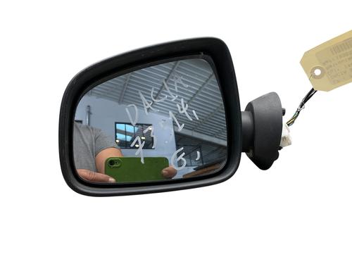 Used Left mirror DACIA SANDERO 1.5 dCi (68 hp) 25497862