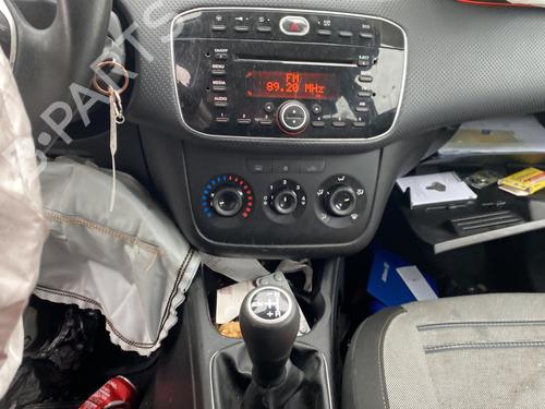 Climate control FIAT PUNTO EVO (199_) 1.4 (199AXB1A) | BP25568906I5 - Image 32