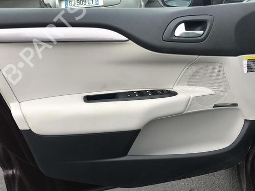 Front left seatbelt CITROËN C4 II (NC_) 1.6 HDi 115 | BP25521260I26  - Image 30