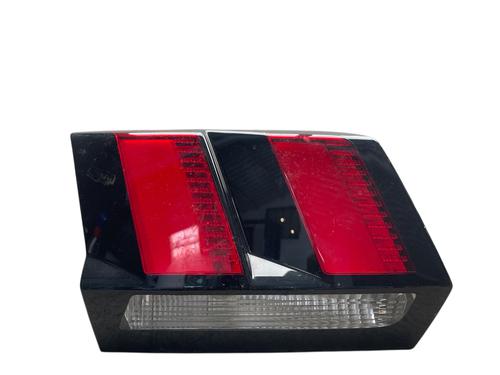 Used Left tailgate light PEUGEOT 3008 II SUV (MC_, MR_, MJ_, M4_) 1.5 BlueHDi 130 (131 hp) 25891520