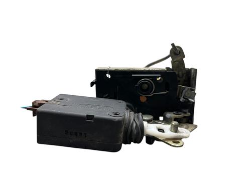 Używane Zamek drzwi przednich prawych PEUGEOT 106 II (1A_, 1C_) 1.6 S16 (118 hp) 25498066