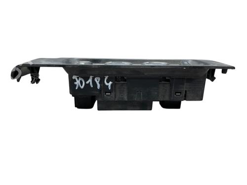 Left front window switch LAND ROVER FREELANDER I (L314) 2.0 Td4 4x4 | BP29863918I27