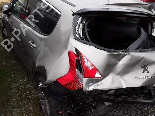 Used Parts PEUGEOT 3008 I MPV (0U_) 2.0 HDi Hybrid4 (0URHCA) (200 hp) 4343576