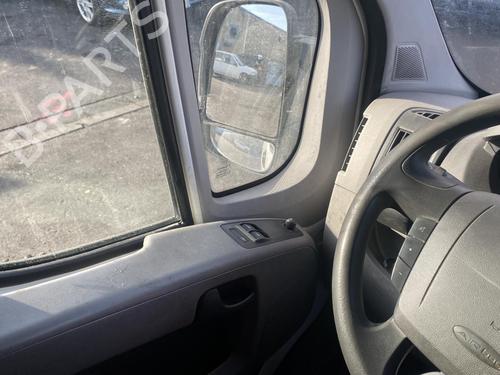 Right sun visor PEUGEOT BOXER Van 2.2 HDi 120 | BP25552345I2 - Image 11