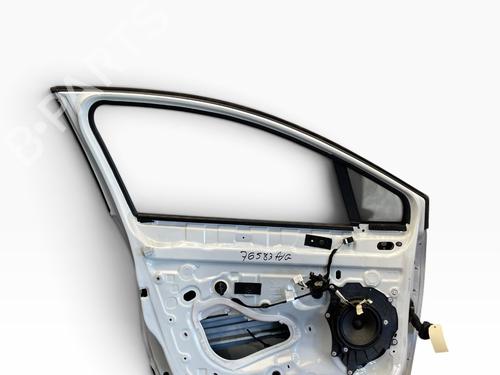 left-front-door-renault-clio-iv-bh_-2012-2013-2014-2015-2016-2017-2018-2019-2020-2021-38952288 main image