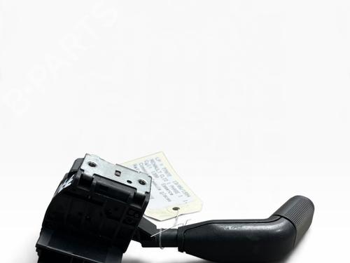 Used Steering column stalk Steering column stalk RENAULT CLIO I (B/C57_, 5/357_) 1.4 (80 hp) 39997587 39997587