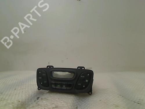 Used Climate control HYUNDAI SANTA FÉ I (SM) 2.0 CRDi 4x4 (113 hp) 25553409