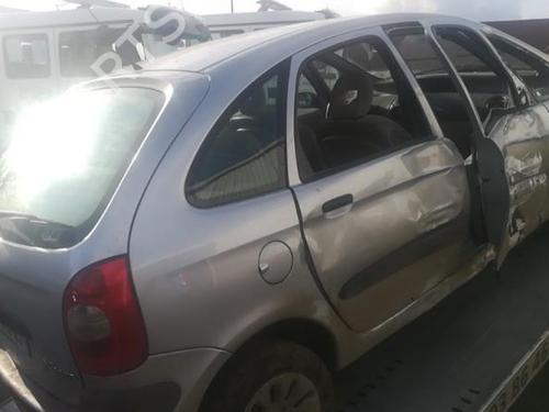Front left lock CITROËN XSARA PICASSO (N68) 2.0 HDi | BP25584193C98 