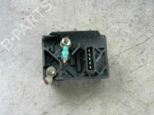 Used Electronic module Electronic module PEUGEOT 405 II (4B) [1992-1999] 25582994 25582994