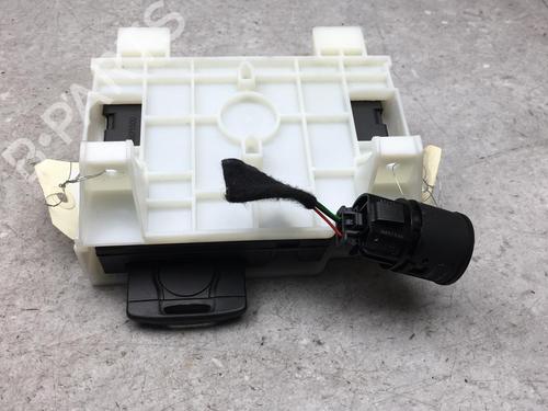 Card reader RENAULT CAPTUR I (J5_, H5_) 1.5 dCi 90 (J5N4, J5M5, J5MW, J5M6, J5AL, J5AJ) | BP25580015E4 