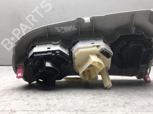 Commande Chauffage TOYOTA YARIS (_P9_) 1.0 VVT-i (KSP90_, KSP90R) (69 hp) 25581859