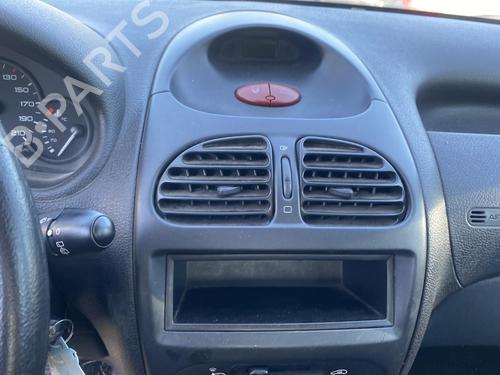 Lève-vitre avant gauche PEUGEOT 206 Hatchback (2A/C) 1.4 HDi eco 70 | BP25556033C22 